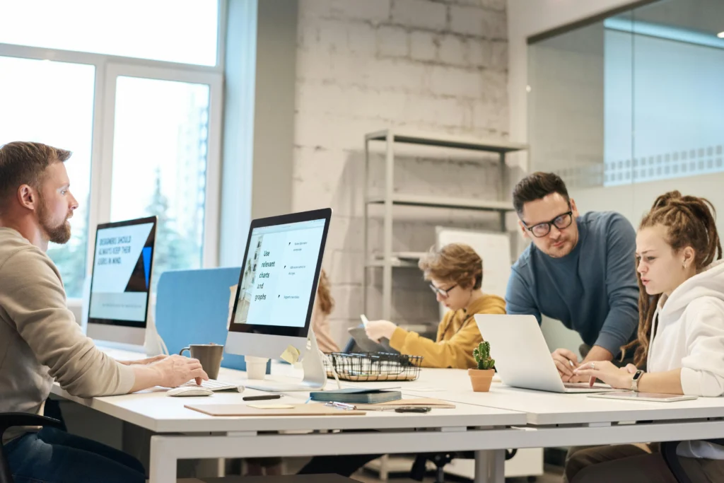 a team working on seo in Detroit